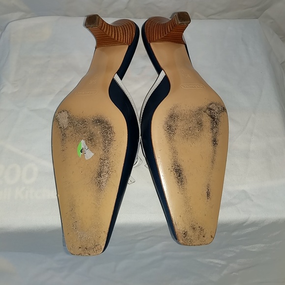 Coach Wedge - Picture 3 of 3